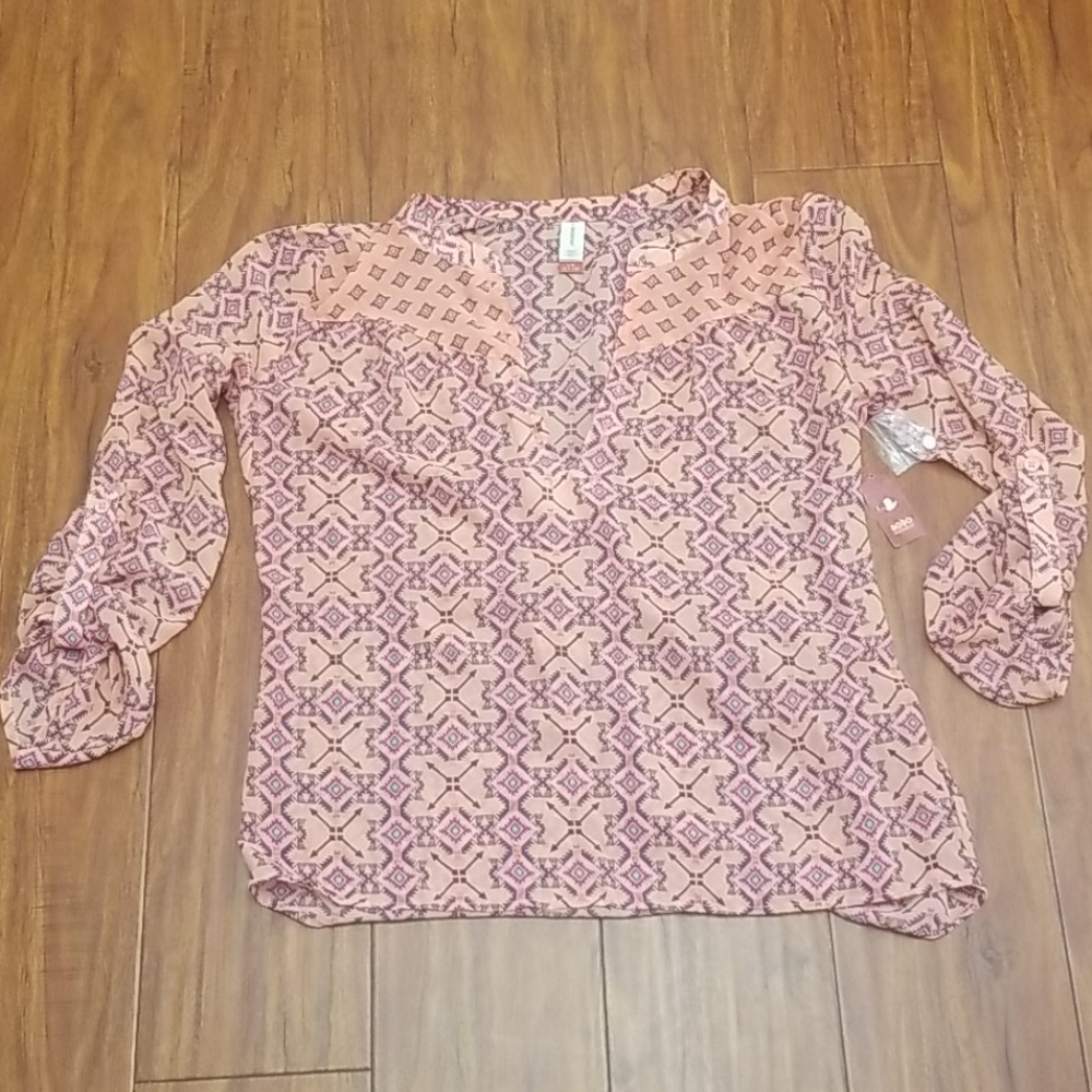 NWT NoBo Woven Top Size Large (11/13)